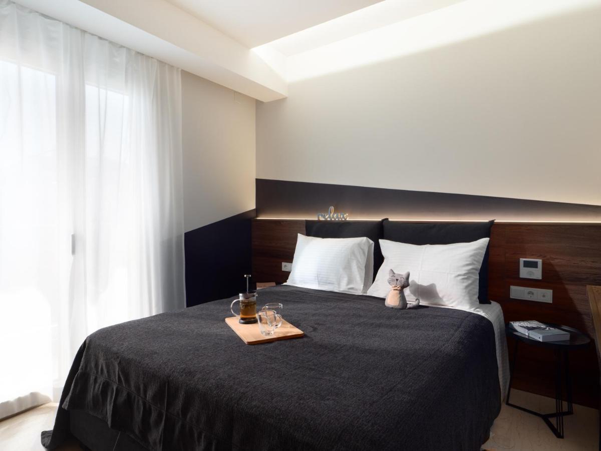 The H Experience - Stylish 2Bd Apt With Balcony In Heraklion Center Kültér fotó