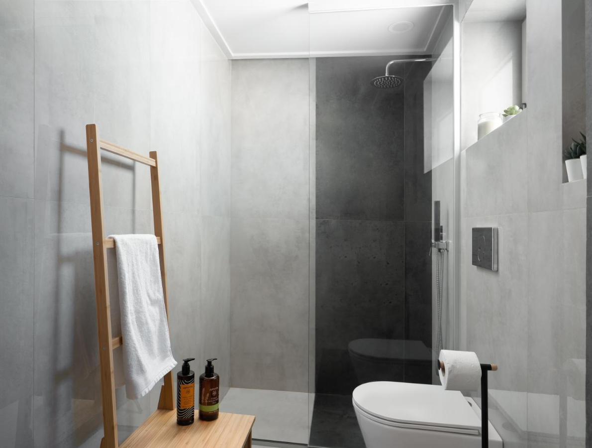 The H Experience - Stylish 2Bd Apt With Balcony In Heraklion Center Kültér fotó