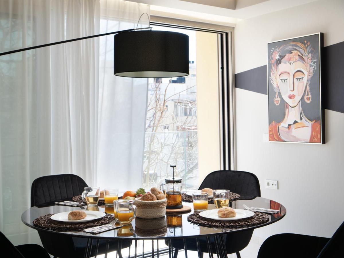 The H Experience - Stylish 2Bd Apt With Balcony In Heraklion Center Kültér fotó